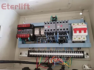 small cargo lift
